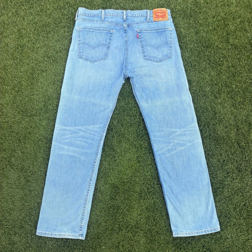 Levis 505 Mens 38x31 Regular Fit Straight Leg Light Wash Blue Stretch Jeans